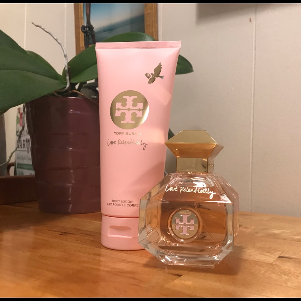 Tori Burch Love Relentlessly Parfum & Lotion